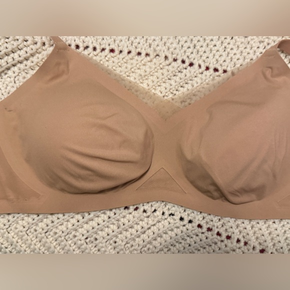 Honeylove Nude Wireless Bra - Picture 6 of 6